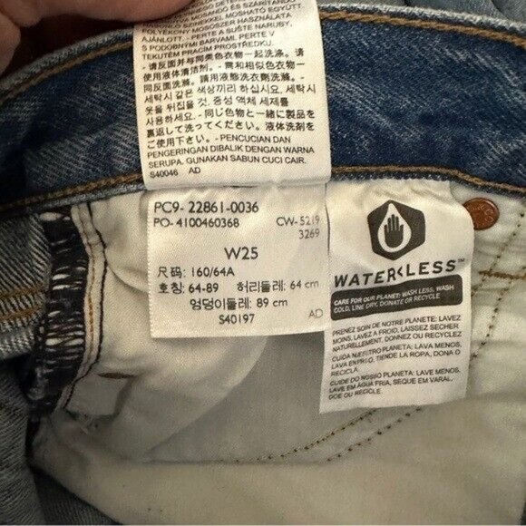 Levi’s Premium Wedgie Button Fly Straight Leg Ankle Jeans Size 25 - Picture 12 of 12